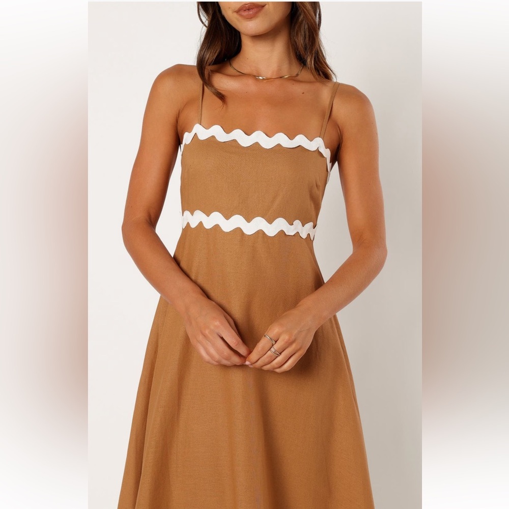 Petal & Pup Tan Spaghetti Strap Maxi Sundress - Picture 2 of 5
